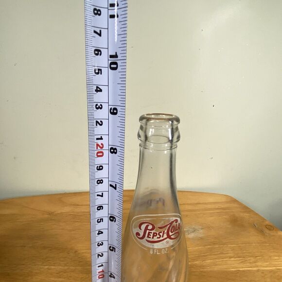 Vintage 8 oz Clear Swirl Glass Pepsi/Pepsi-Cola Crown Top Bottle 8 3/4 in Tall - Picture 12 of 14